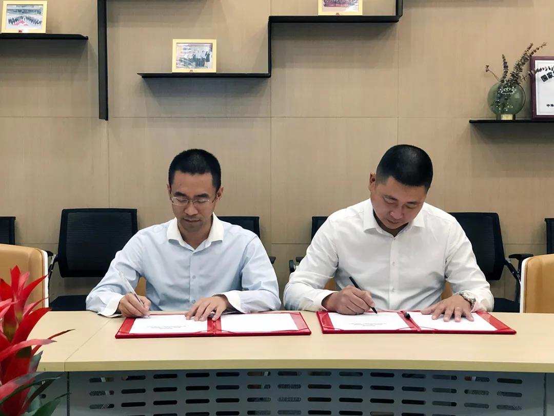 宜標(biāo)門窗與門道網(wǎng)強(qiáng)強(qiáng)聯(lián)袂，吹響戰(zhàn)略聯(lián)盟集結(jié)號(hào)